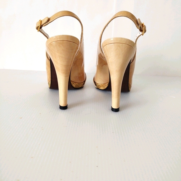 Stuart Weitzman high heel swing back shoes size 9 - Picture 4 of 7